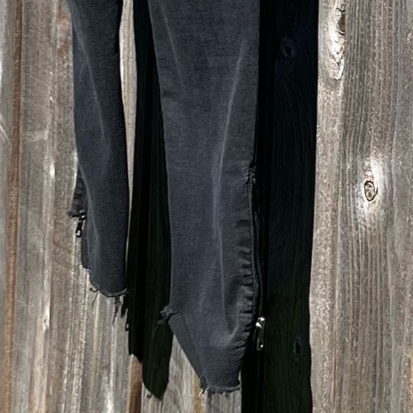 Democracy Ab technology black distressed skinny jeans size 6 - Picture 13 of 16